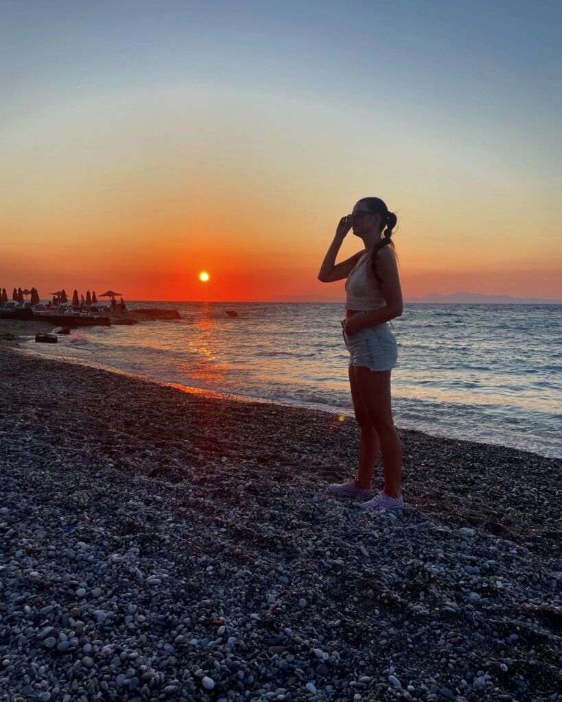 A2641285-A583-4927-A10B-52F4C98BAACC