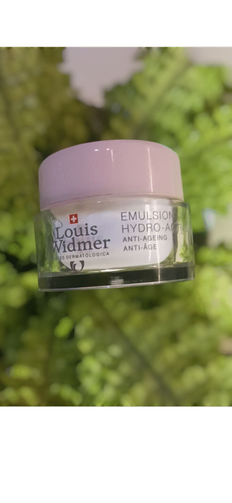 Screenshot_2025-11-03-23-43-30-287_com.miui_.videoplayer