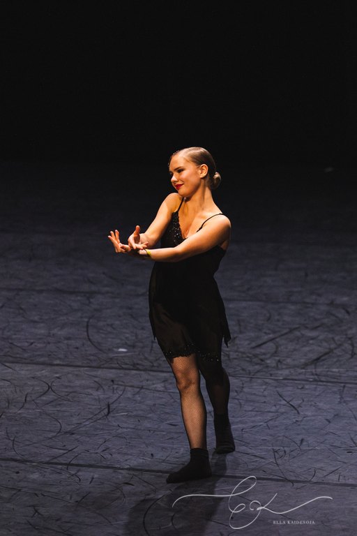 A6D638C3-D185-461E-B8E3-DF23A30347DE