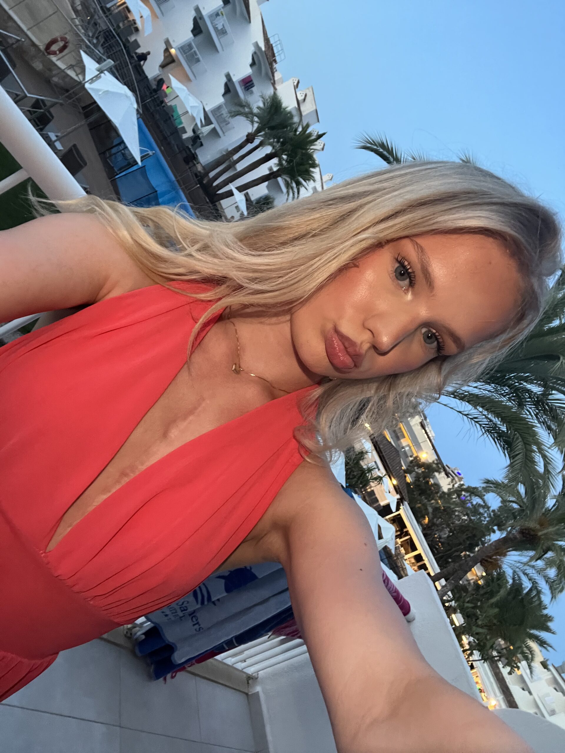 BA87BC3E-7FF4-4F2E-B06A-F336D17CC30B