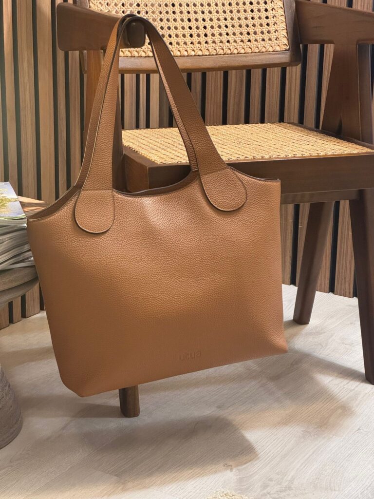 c039b06f-de01-4f21-b1c6-66b2235b96fd