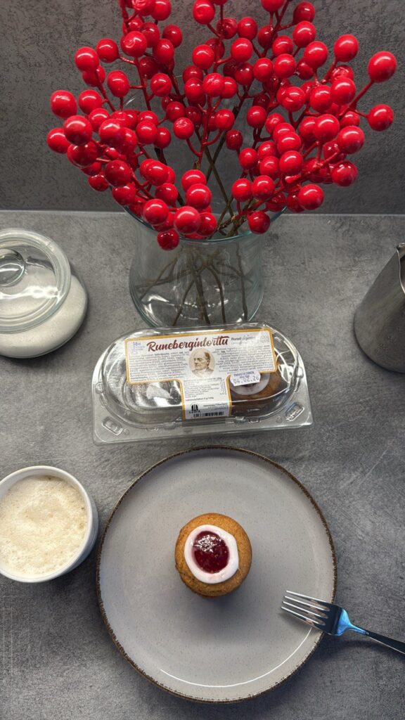 photo_5260328738891699137_y