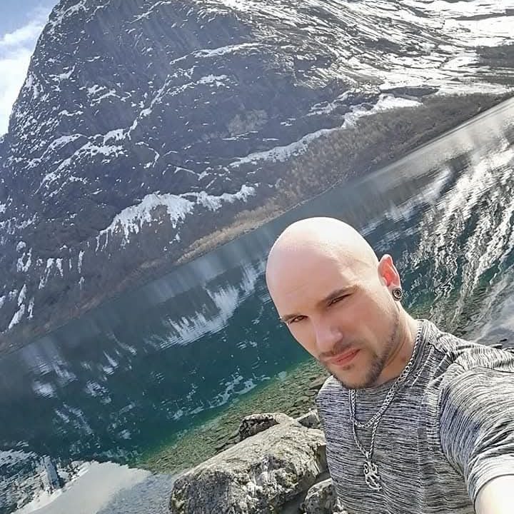 1000051241
