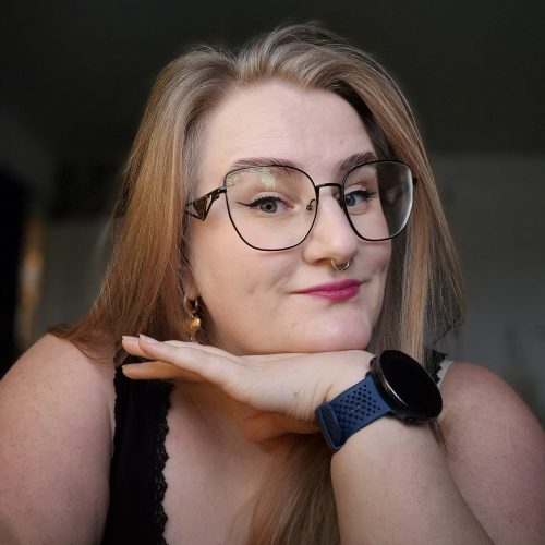 Elisannaamacv-