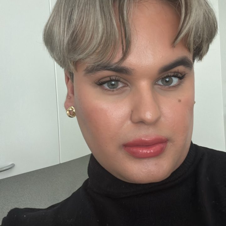 Facetune_02-09-2025-18-26-27