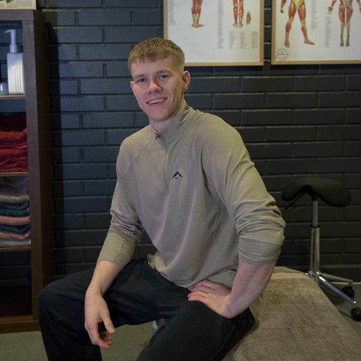 Proximant-Minusta-Hieroja-Valmentaja_edited